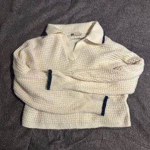 Woman’s Sweater
